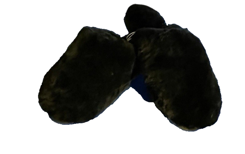 Slippers Black Dearfoams slip in shearling in size medium 6.5-7.5 Cozy Comfort